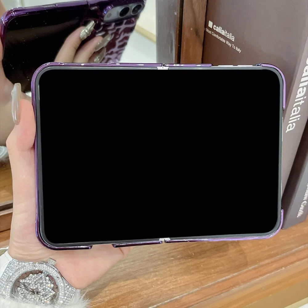 Galvanisierte Schutzhülle mit Wasserwellenstruktur für iPhone Duo Fold – Farbige Hart-PC-Hülle mit Stoß- und Scharnierschutz Kaufschwan®