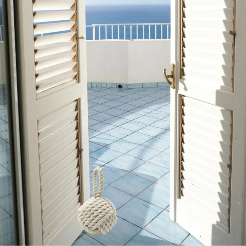Türstopper im Mediterranen Stil – Dekorativer Seilball Türhalter | Kreatives Rustikales Design für Zuhause, Restaurants & Bars Kaufschwan®