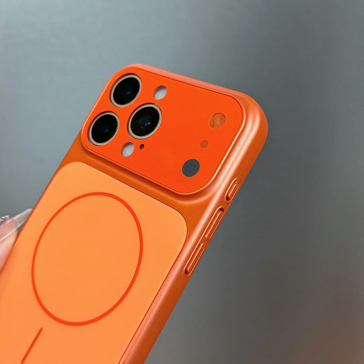 Hochwertige AG-Nano-Mattierte MagSafe-Hülle für iPhone 18 Pro & iPhone 18 Pro Max – Magnetische Stoßfeste Hülle mit Großem Kameraschutz Kaufschwan®