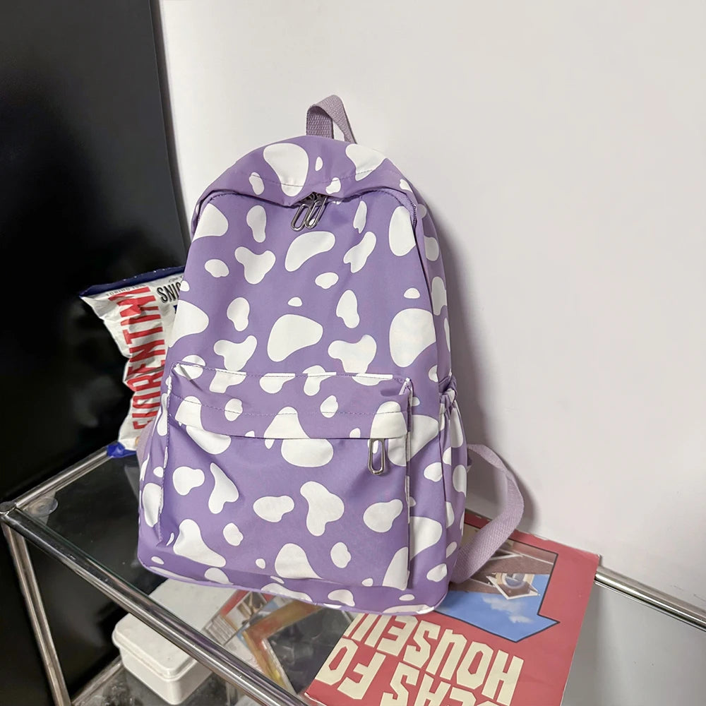 Rucksack mit Kuhmuster für Damen | Leichter & Vielseitiger Studenten-Rucksack | Gymnasium & Alltag Kaufschwan® Lila