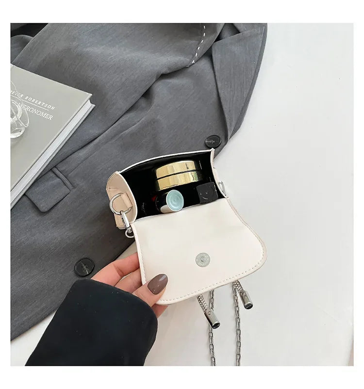Bunte Schultertasche mit Schmetterlingsknoten – PU Leder Crossbody Ketten-Satchel & Handtasche für Damen