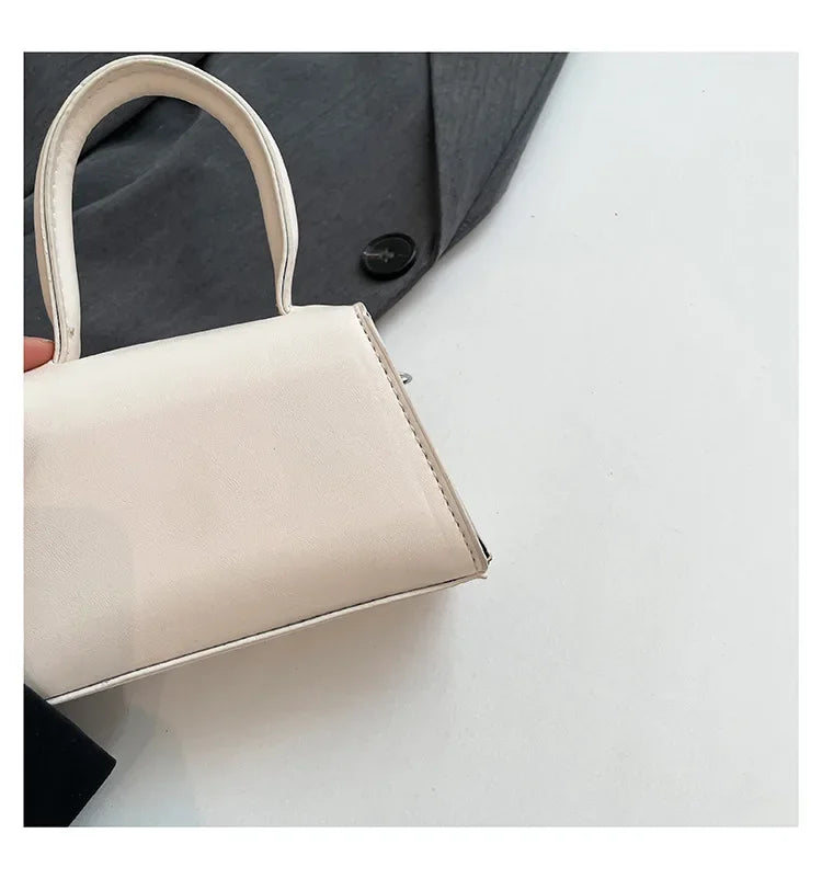 Bunte Schultertasche mit Schmetterlingsknoten – PU Leder Crossbody Ketten-Satchel & Handtasche für Damen