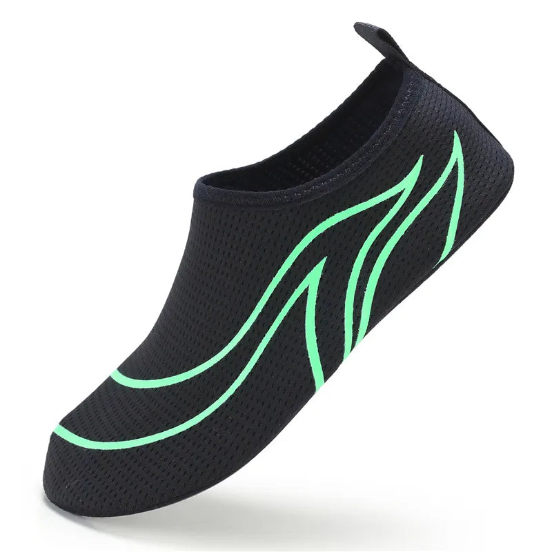 Schnelltrocknende Aqua-Schuhe für Damen & Herren – Leichte, flexible Wasserschuhe mit Anti-Rutsch-Sohle für Strand & Sommer Kaufschwan® Schwarzgrün 36-37