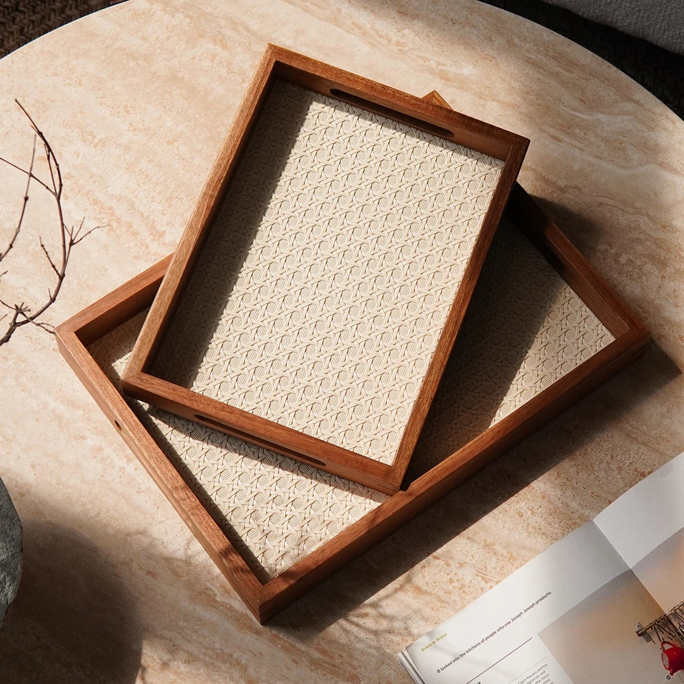 Leder-Tablett mit Bambusmuster & Akazienholz – Dekoratives Schmuck- & Aromatherapie-Tablett für Zuhause & Geschenkideen