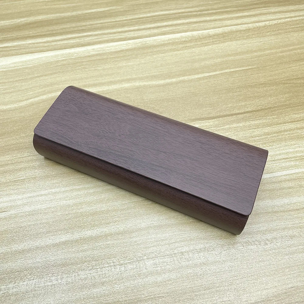 Brillenetui Holzoptik – Magnetischer Tragbarer Brillenbox mit Logo Option Kaufschwan® Kaffee