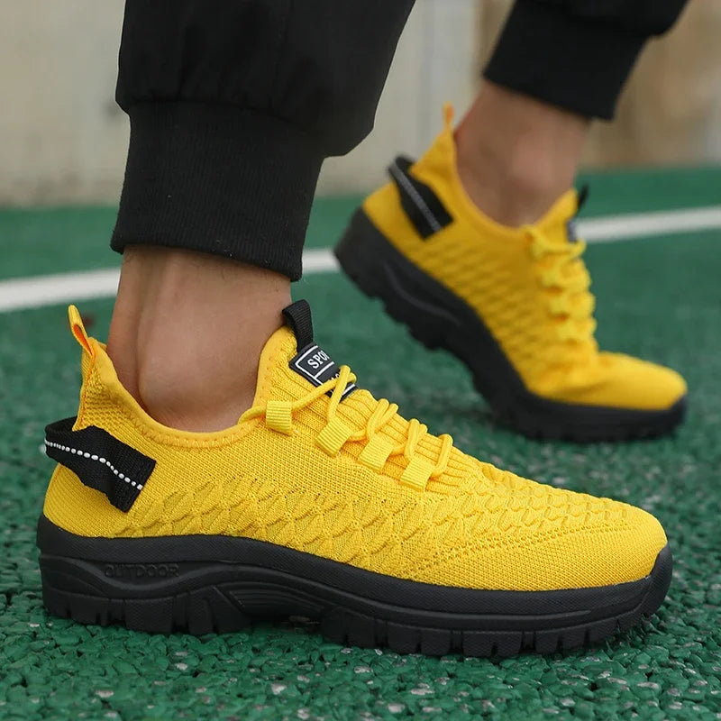 Herren Outdoor Sneaker in Leuchtgelb – Atmungsaktive Mesh Sportschuhe | Stoßdämpfendes Trend-Abenteuer Schuhwerk Kaufschwan®