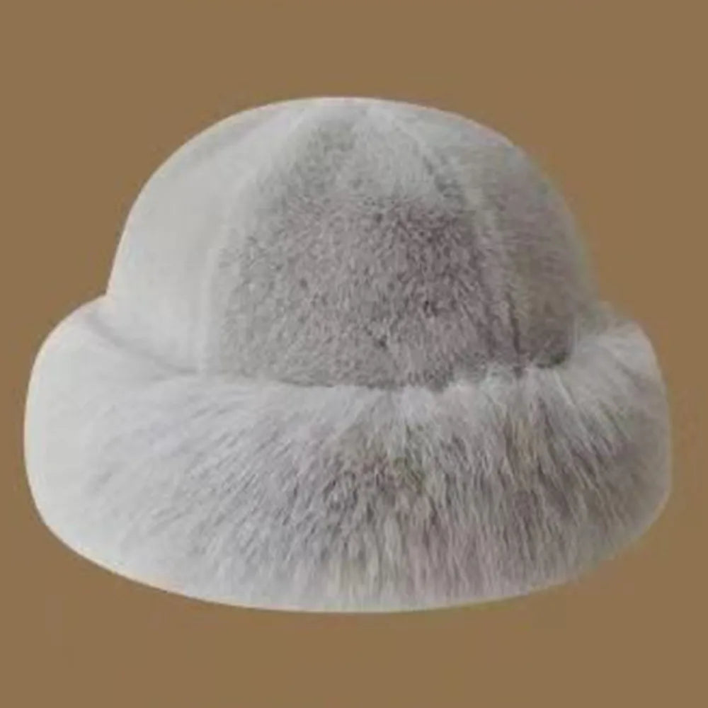 Damen Flauschige Mütze – Warme Wintermütze | Plüsch Mütze für Kalte Schneetage Kaufschwan® Hellgrau