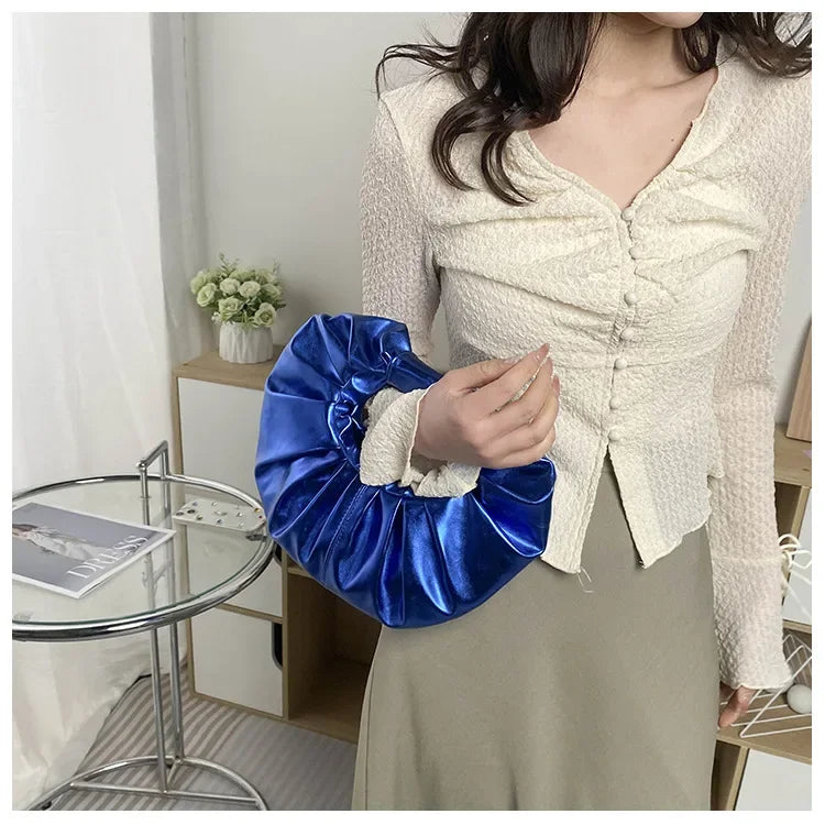 Metallic Falten Handtasche – Laser Silber Clutch & Schultertasche | Luxus Designer-inspirierte Damen Tote Kaufschwan®