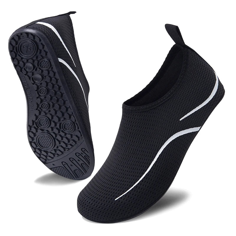 Schnelltrocknende Aqua-Schuhe für Damen & Herren – Leichte, flexible Wasserschuhe mit Anti-Rutsch-Sohle für Strand & Sommer Kaufschwan® Schwarz 38-39