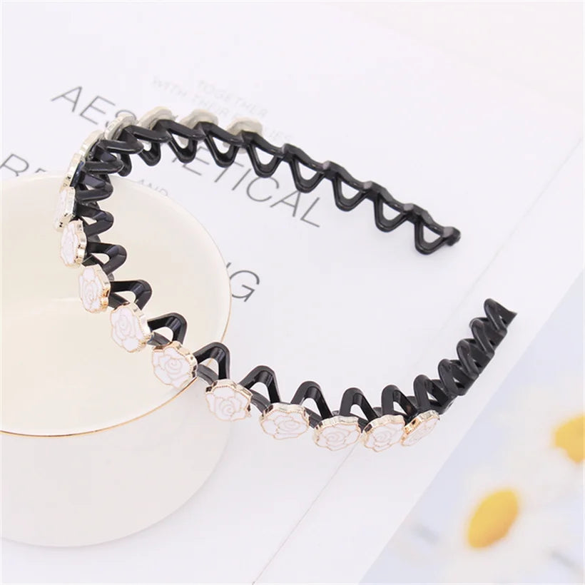 Eleganter Haarreif mit Perlen & Strass – Elastisches, rutschfestes Stirnband mit Blumen für Damen & Mädchen Kaufschwan® Weiß 2