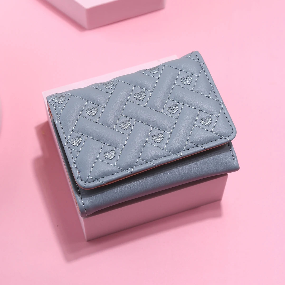 Damen Kurzgeldbörse – Gesticktes „Love“-Design | Leichte PU Leder Geldbörse mit Mehreren Kartenfächern Kaufschwan® Blau