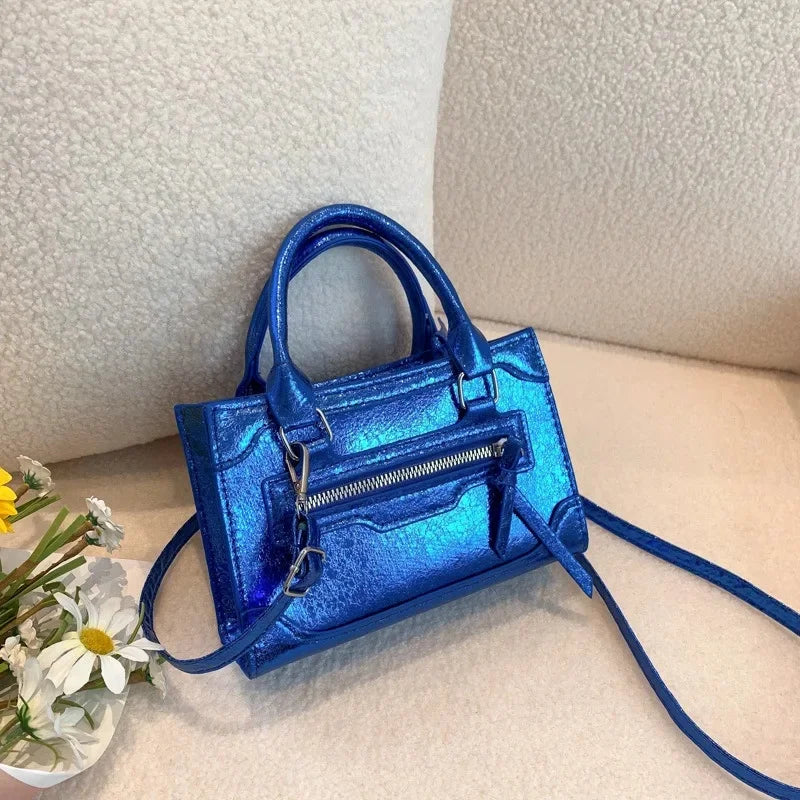 Glänzende Lackleder Crossbody Tasche – Damen Schulter Handtasche im Weichen Quadratischen Design mit Reißverschluss & Polyesterfutter