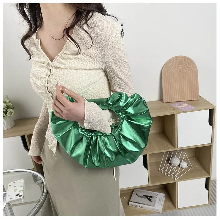 Metallic Falten Handtasche – Laser Silber Clutch & Schultertasche | Luxus Designer-inspirierte Damen Tote Kaufschwan®