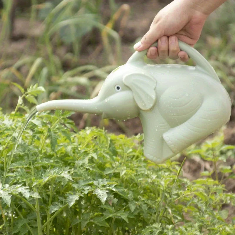 Cartoon Elephant Design Gardening Watering Can Ergonomic Handle Lightweight Plastic Pot for Flower Potted Plant Irrigation Care Kaufschwan®