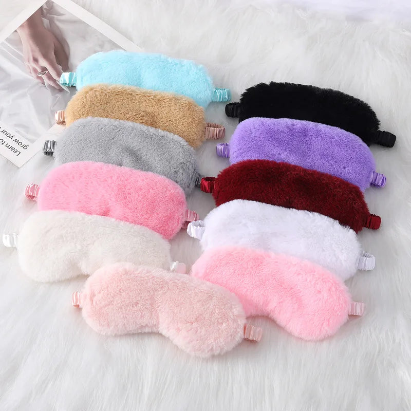 Plüsch Schlafmaske | Weiche & Niedliche Love-Cloud Augenbinde | Bequeme Augenabdeckung für Nickerchen, Reisen & Entspannung Kaufschwan®