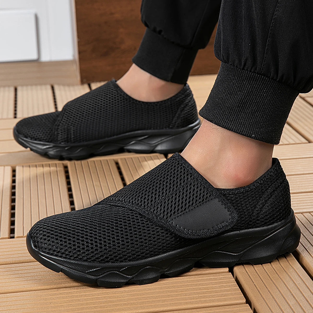 Unisex Weitgeschnittene Sneaker – Atmungsaktive Mesh Freizeitschuhe | Bequeme Flache Schuhe für Damen & Herren Kaufschwan®