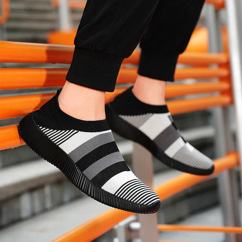 Damen Vulcanized Slip-On Sneaker – Hochwertige Freizeitschuhe | Bequeme Loafer für Spaziergänge | Übergrößen bis 44 Kaufschwan®
