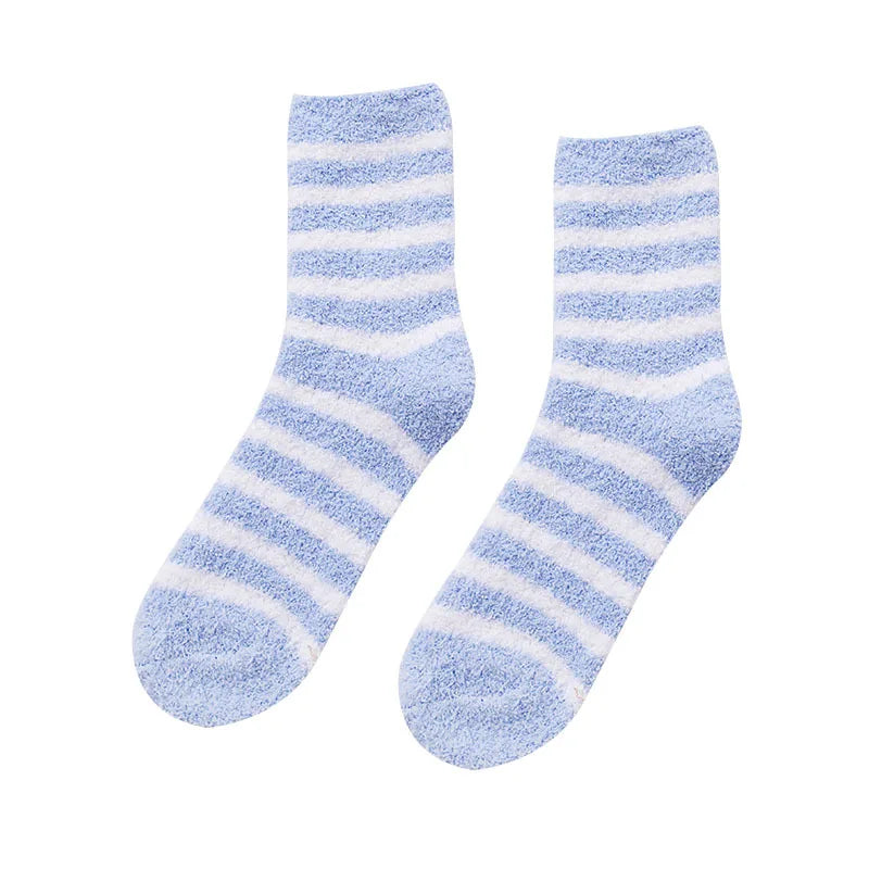 Damen Herbst & Winter Gestreifte Korallenfleece-Schlafsocken | Dicke Warme Wadenlange Haussocken Kaufschwan®
