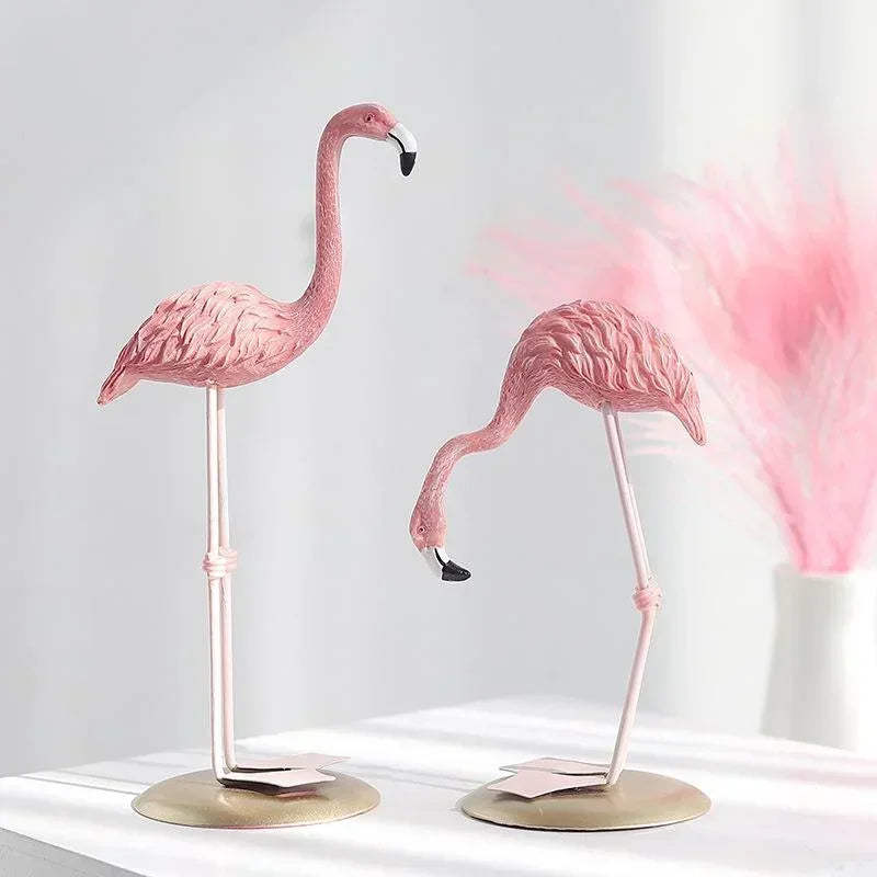 Kreative Flamingo Resin Figur – Cartoon Desktop Dekoration im INS Stil für Wohnzimmer und Schreibtisch