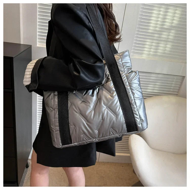 Damen Tote Bag Herbst – Große Kapazität Koreanische Mode Canvas Handtasche | Minimalistische Quadratische Schultertasche Kaufschwan®