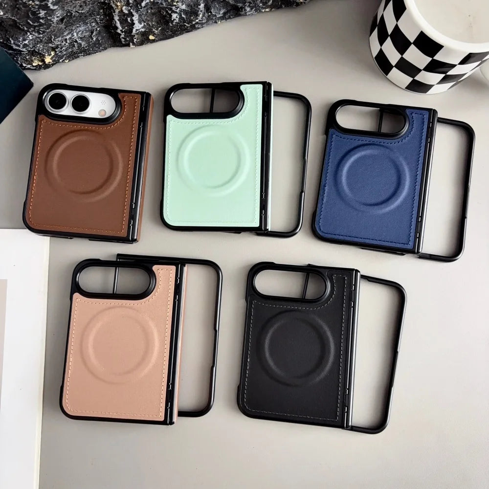 Luxuriöse Matte Lederhülle für iPhone Duo 18 Fold – Magnetische MagSafe-Kompatible Schutzhülle mit Kabellosem Laden und Stoßschutz Kaufschwan®