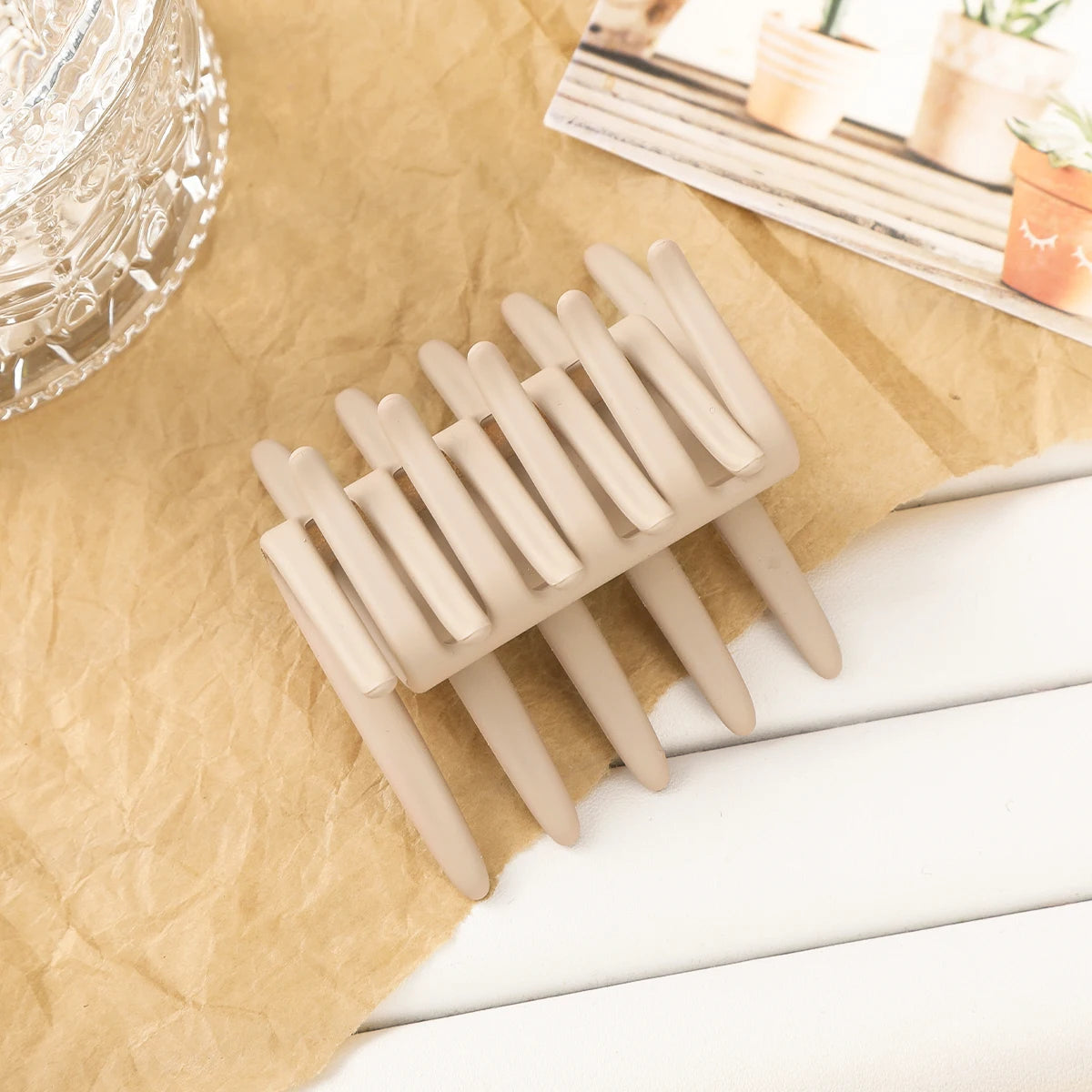 Doppelseitiger Frosted Haarkamm – Rutschfeste Zahnkamm-Haarklammer in Schwarz für Damen Kaufschwan® Abbildung 10