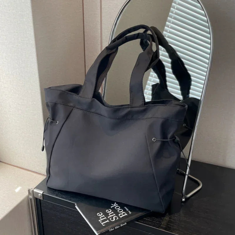 Casual Fashion Tote Bag mit Großer Kapazität – Damen Schultertasche für Reisen & Alltag | Ästhetische Handtasche mit Kordelzug Kaufschwan®