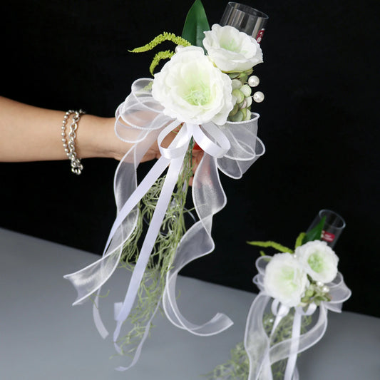 Hochzeit Weinglas Blumen Dekoration – Elegantes Tischzentrum mit Künstlichen Blumen Kaufschwan®