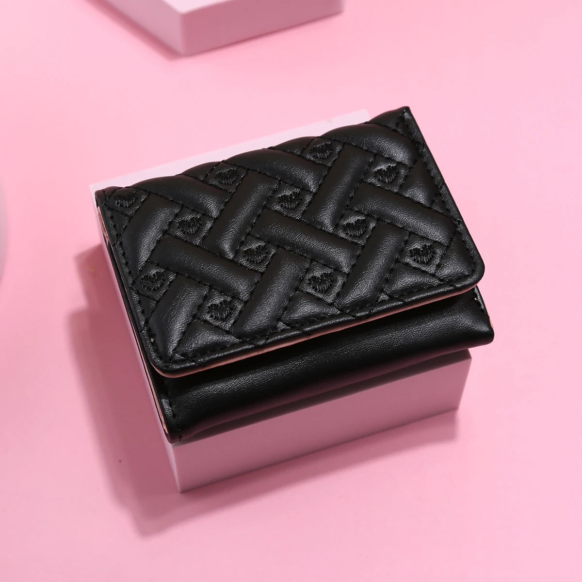 Damen Kurzgeldbörse – Gesticktes „Love“-Design | Leichte PU Leder Geldbörse mit Mehreren Kartenfächern Kaufschwan® Schwarz