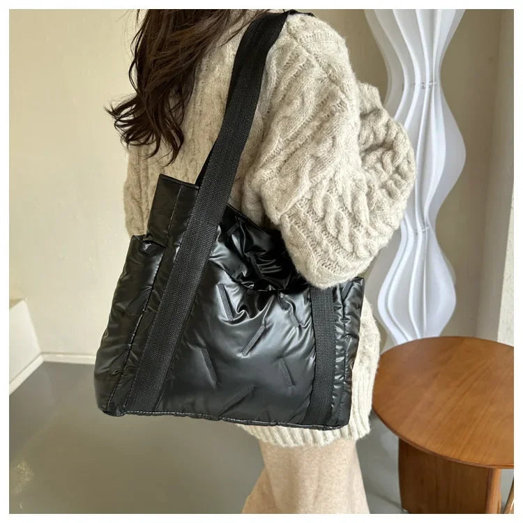 Damen Tote Bag Herbst – Große Kapazität Koreanische Mode Canvas Handtasche | Minimalistische Quadratische Schultertasche Kaufschwan®