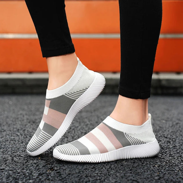Damen Vulcanized Slip-On Sneaker – Hochwertige Freizeitschuhe | Bequeme Loafer für Spaziergänge | Übergrößen bis 44 Kaufschwan®