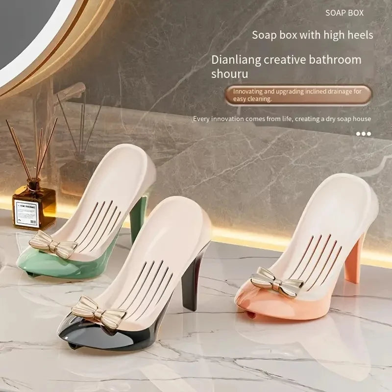 Seifenschale in High-Heel-Optik mit Saugnapf – Stylischer Seifenhalter für Bad, Waschbecken oder Studentenwohnheim Kaufschwan®