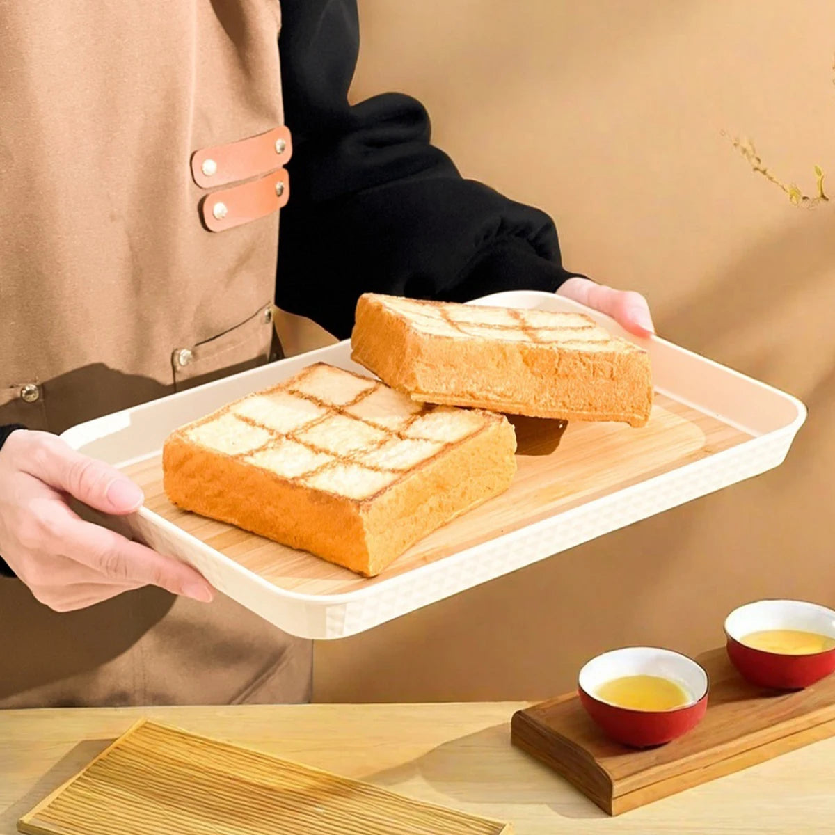 Großes Rechteckiges Kunststoff-Tablett – Wiederverwendbares Servier- & Aufbewahrungs-Tablett für Tee, Desserts, Obst & Küche