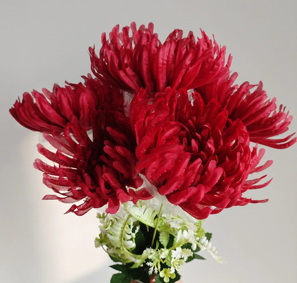 Künstlicher Chrysanthemenstrauß – 7-Köpfige Seidenblumen für Hochzeit, Tisch, Zuhause & Party Dekoration | Elegante Kunstblumen Arrangements Kaufschwan® Rot
