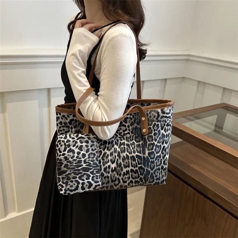 Leopardenmuster Tote Bag mit Beutel – Stylische Kunstleder Schultertasche | Große Kapazität Shopping Bag für Damen Alltag Kaufschwan®