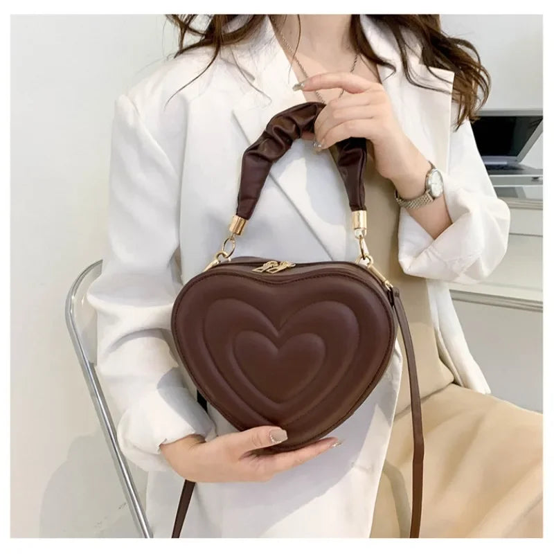 Herzform Schultertasche – Kleine PU Leder Crossbody & Handtasche mit Henkel für Damen | Designer Love Bag Kaufschwan®