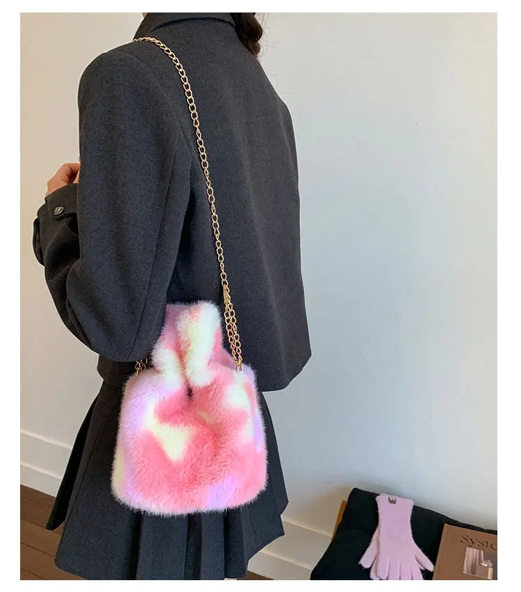 Modische Nischen-Handtasche mit Farbverlauf – Plüsch Damen Crossbody & Schultertasche im Trendigen Design Kaufschwan®