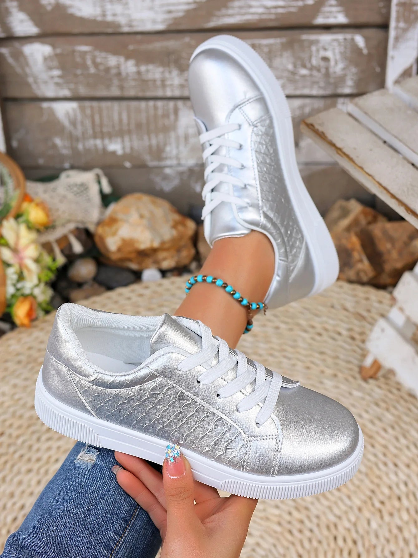 Damen Sneaker in Gold & Silber – Übergröße 42 | Frühling & Herbst Schnürschuhe aus Weichem PU Leder | Modische Freizeitschuhe Kaufschwan®