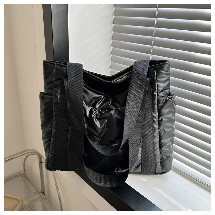 Damen Tote Bag Herbst – Große Kapazität Koreanische Mode Canvas Handtasche | Minimalistische Quadratische Schultertasche Kaufschwan®
