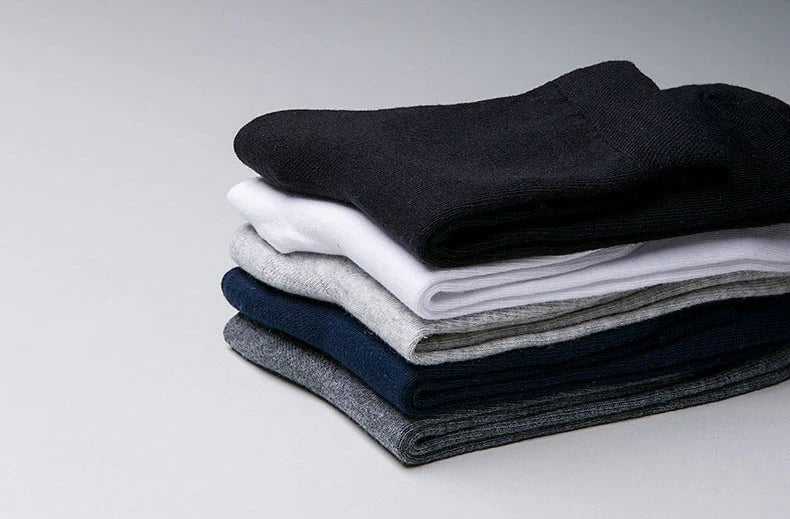 Herren Baumwoll-Mischung Schwarze Businesssocken | Weiche Atmungsaktive Socken für Sommer & Winter | Plus Size Verfügbar | 1/5/10 Paare Kaufschwan®