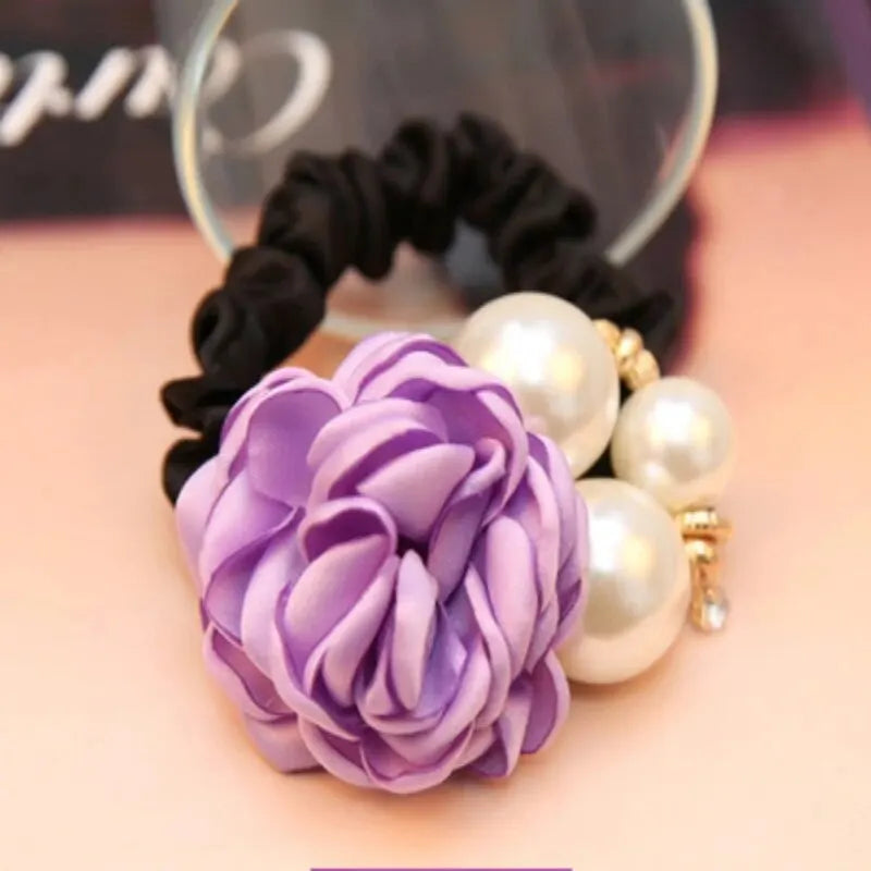 Perlen Rosen Blumen Haaraccessoires | Kamelien Haargummi Scrunchie | Eleganter Haarring für Damen Kaufschwan® Lila