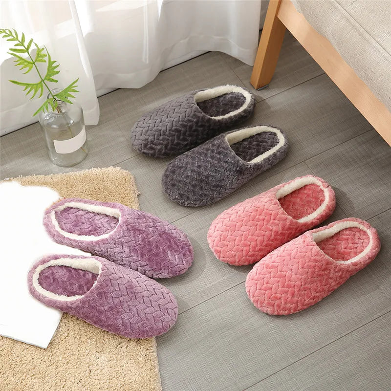 Damen Winter-Hausschuhe mit Fell | Cartoon-Katzen-Design | Warme Memory-Foam Indoor-Schuhe für Damen, Herren & Paare Kaufschwan®