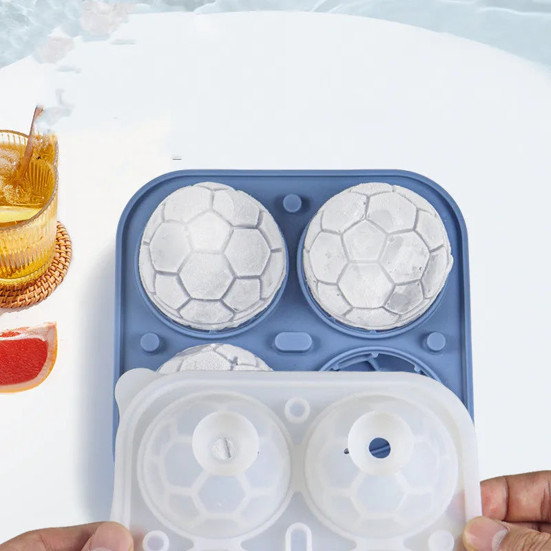 Silikon Fußball Eiswürfelform – Große Eiswürfel für Getränke & Bars Kaufschwan®