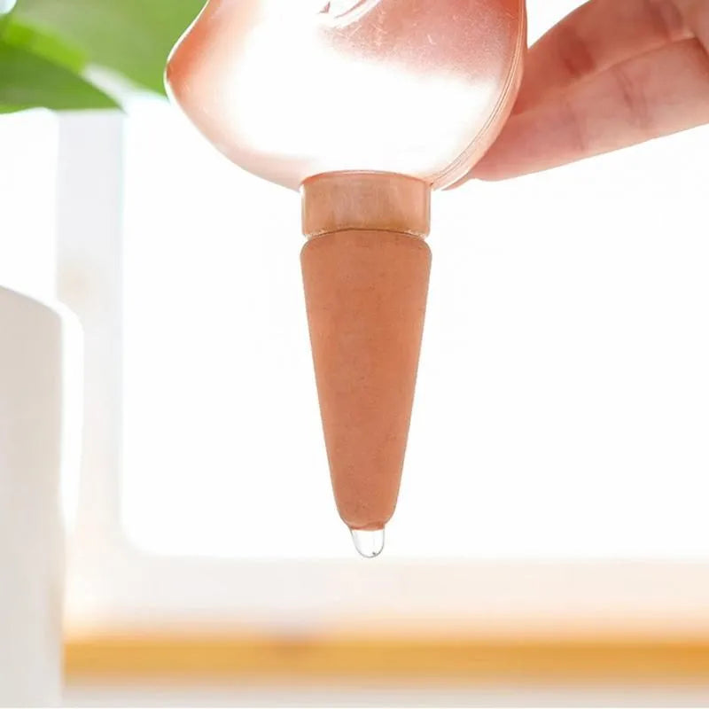 Automatische Pflanzenbewässerung im Vogel Design – Selbstbewässernder Pflanzenspike | Tropfbewässerungssystem für Zimmerpflanzen & Blumentöpfe