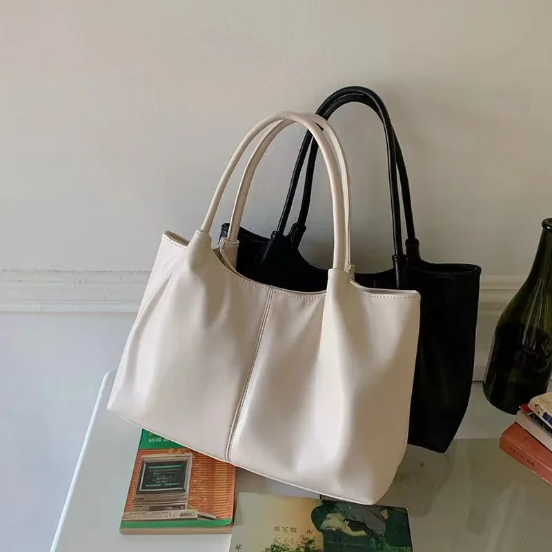 Schlichte Weiße Schultertasche – Damen Kunstleder Underarm Tote | Große Kapazität Handtasche für Schule, Studium & Shopping Kaufschwan®