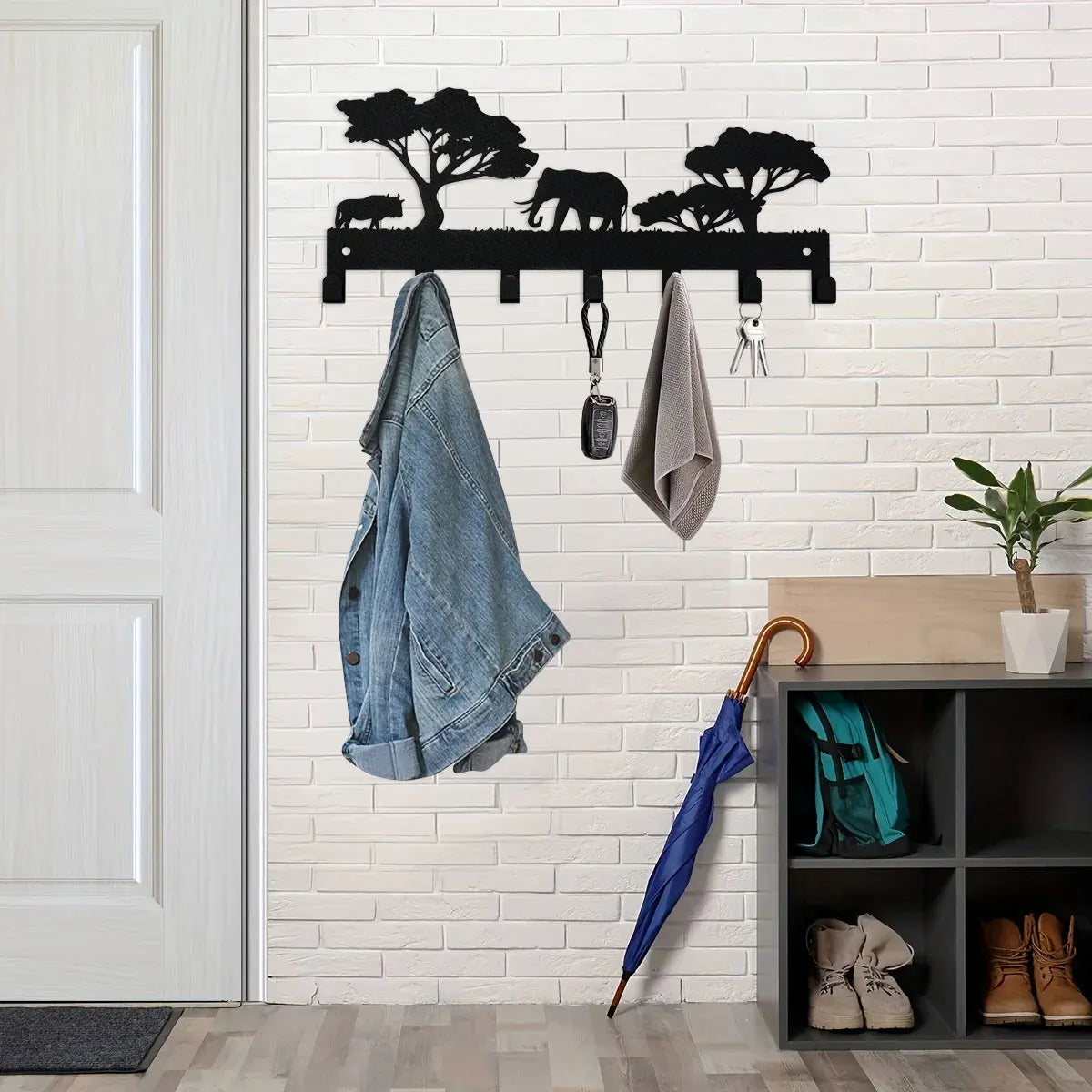 Metall Schlüsselhalter Elefant – Schwarzer Wandhaken mit 7 Haken | Dekorativer Schlüssel Organizer aus Eisen für Schlüssel, Taschen & Handtücher