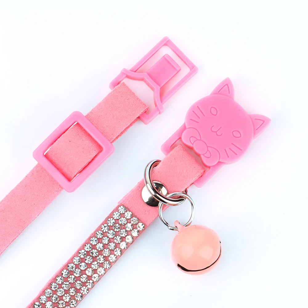 Weiches Rosa Wildleder-Katzenhalsband für Katze – Strasssteine, Glöckchen, Sicherheitsverschluss & Verstellbare Passform Kaufschwan®
