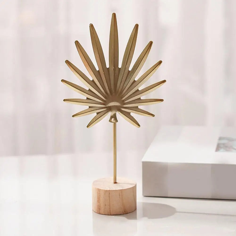 Nordische Eisen Ginkgo-Blatt Dekoration – Light-Luxury Metall Ornament für Wohnzimmer, Flur und Weinschrank