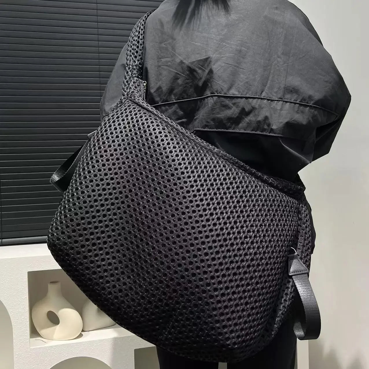 Damen Modische Mesh Nylon Umhängetasche – Leichte Schultertasche mit Großer Kapazität & Trendigem Nahtdesign Kaufschwan®