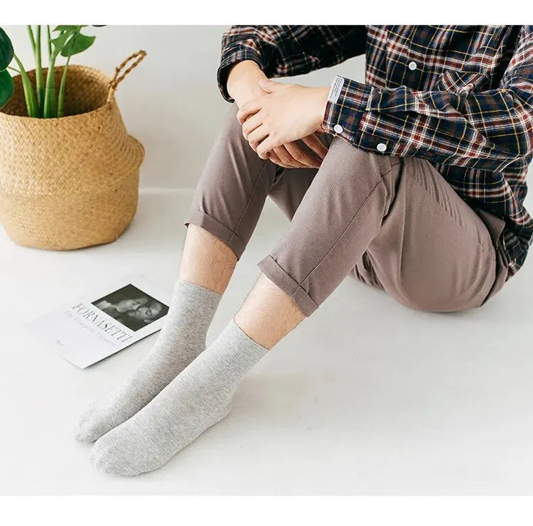 5 Paare Herren Baumwoll-Atmungsaktive Schweißabsorbierende Kurzsocken | Einfarbige Wadenlange Sport- & Business-Socken Kaufschwan®